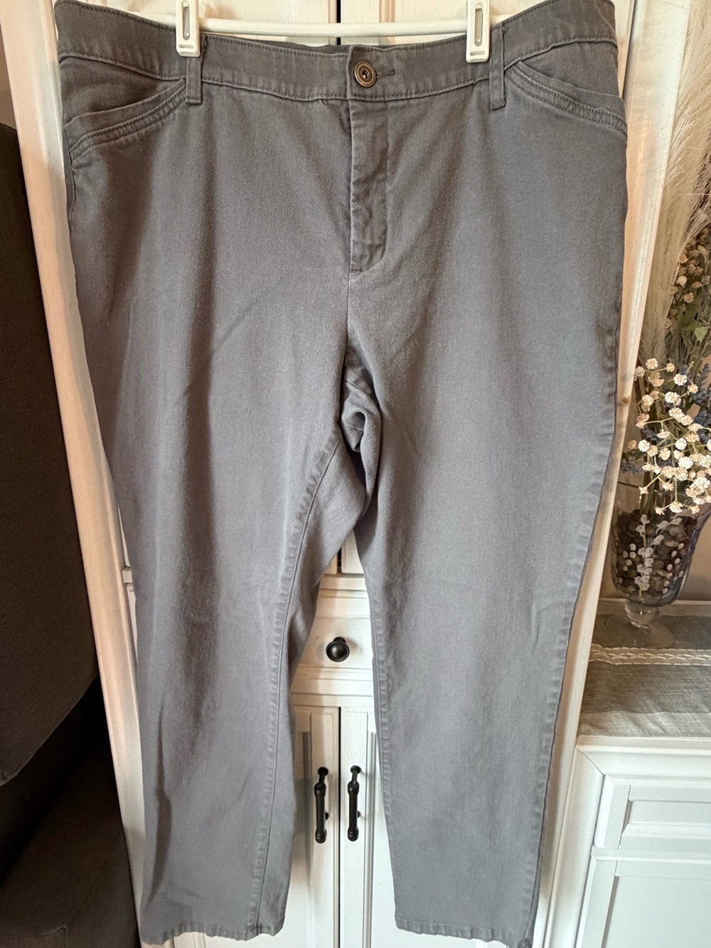 CJ Banks Signature SLIMMING Pants in Gray
